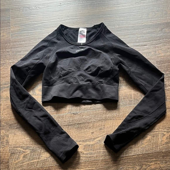 Gymshark Black Long Sleeve Crop Top - Picture 1 of 3
